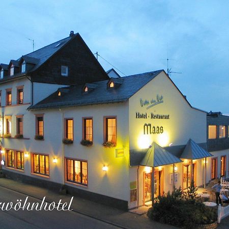 Hotel-Restaurant Maas Lutzerath ภายนอก รูปภาพ