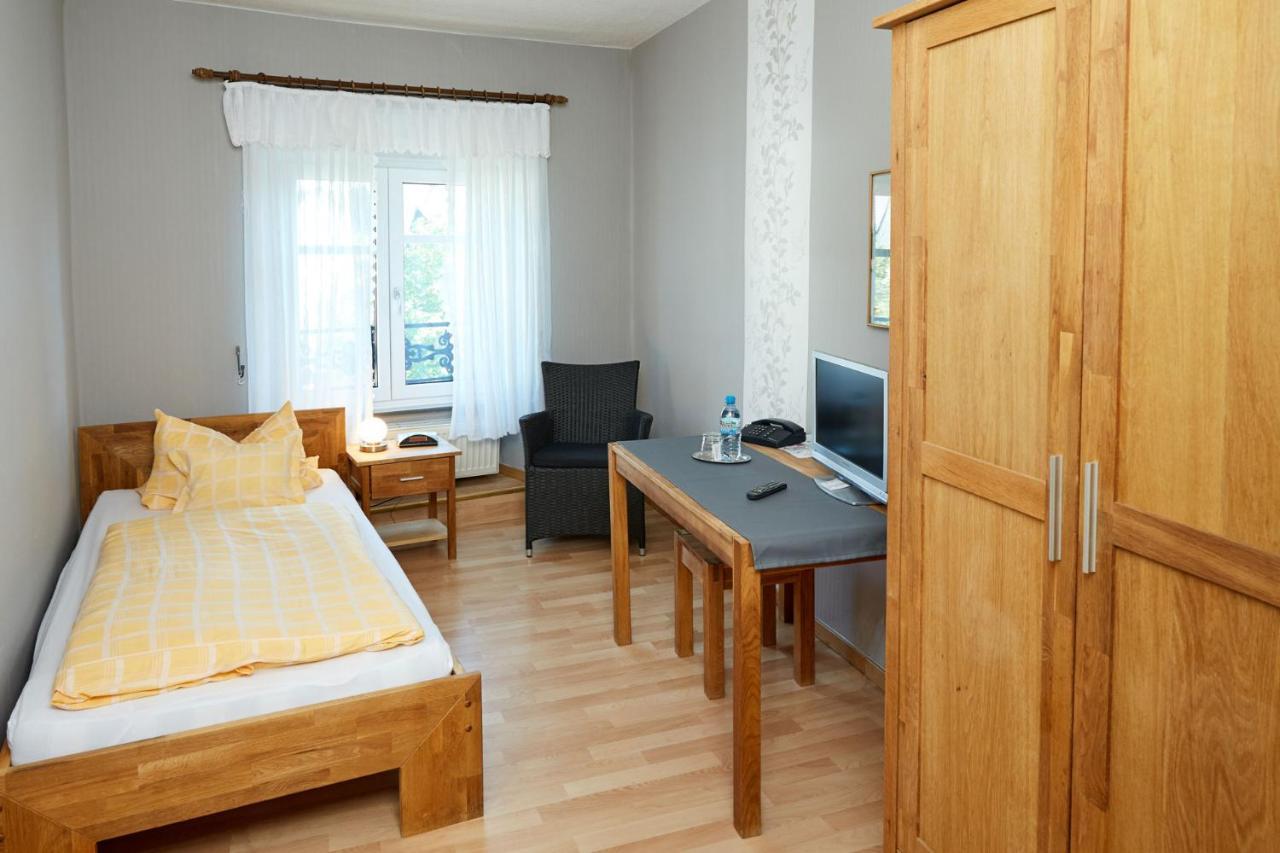 Hotel-Restaurant Maas Lutzerath ภายนอก รูปภาพ